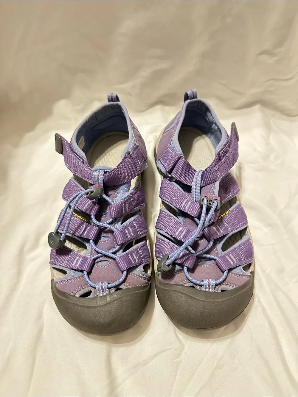 KEEN Purple Girls Kids Waterproof Sandals Water Shoes Size 5